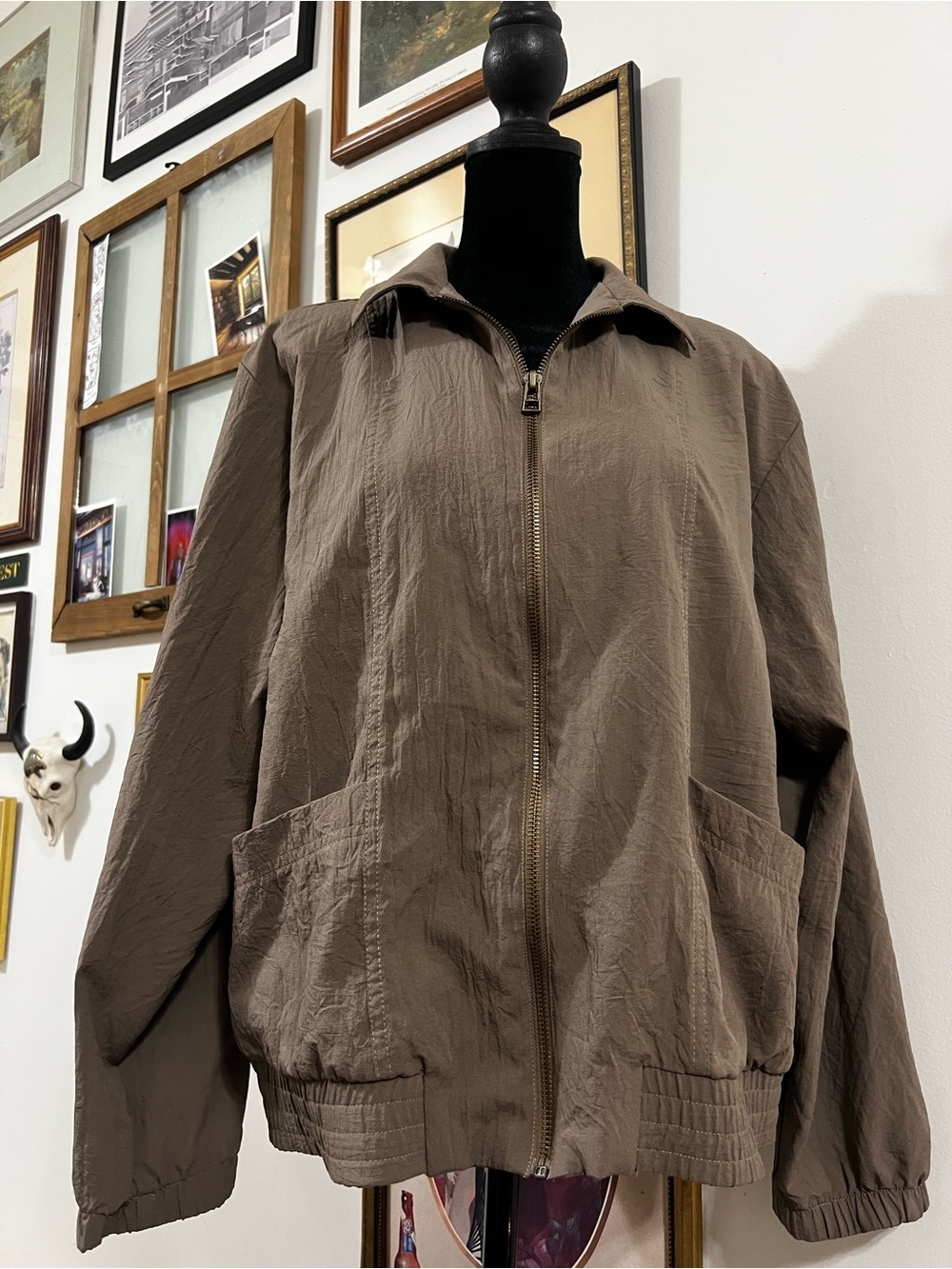 Vintage ✨ Teddi Taupe Bomber Jacket with Front Zip